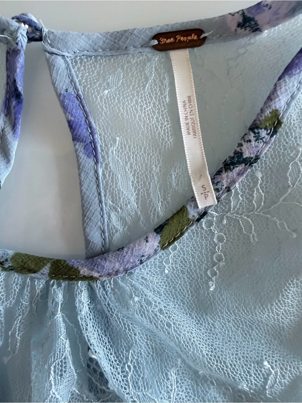 Free people Floral Lace-Trim Cropped Blouse - Light Blue & Purple